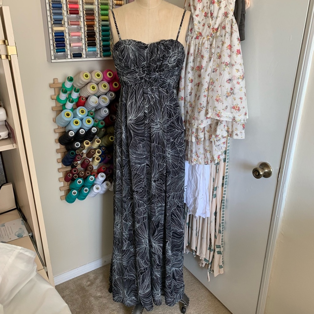*MOVING SALE* Jessica Simpson Floral Empire Maxi